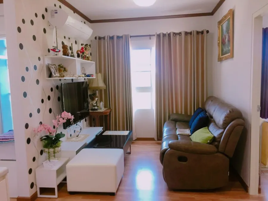 For sale: The Trust Condo, South Pattaya (South Pattaya), well decorated. Complete furniture The sofa is very comfortable to sit on. Don't miss it.
