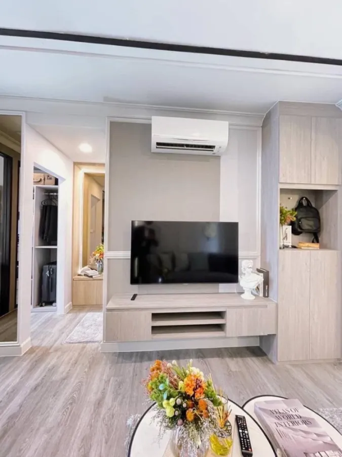 Selling down payment Brixton Pet&Play Phahol 50 Station, 2 bedrooms, 1 bathroom, get lots of free gifts, good like this, book now.