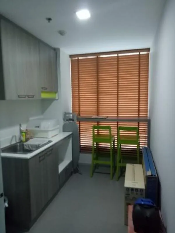 ขายด่วน Grene Chaengwattana 1 ห้องนอน ตกแต่งอย่างลงตัว พร้อมเฟอร์นิเจอร์เข้าอยู่ได้เลย