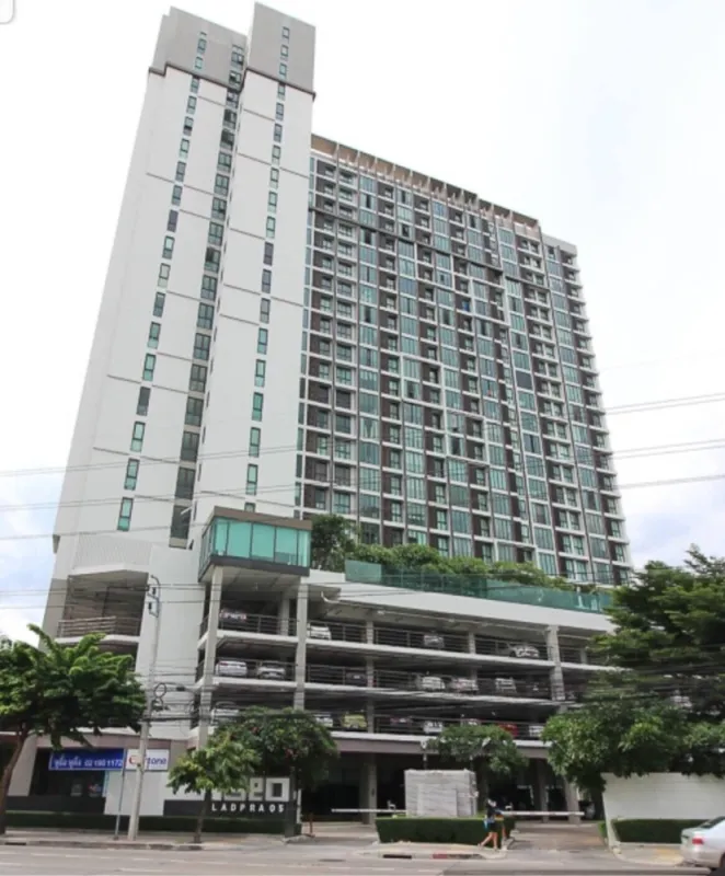 ขาย ไอดีโอ ลาดพร้าว 5 ห้องกว้าง พื้นที่ใช้สอยเยอะมาก ชั้นสูง วิวสวย โปร่งโล่งน่าอยู่ รีบคว้าไว้เลย