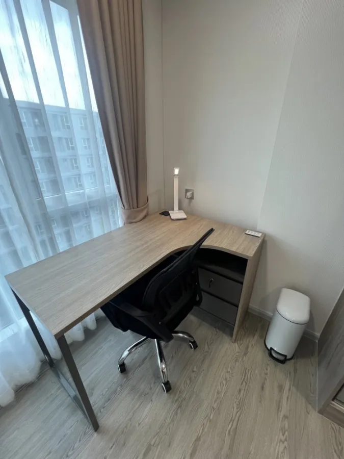 For rent: Kave Town Island, 7th floor, bright room, partitioned, complete facilities. Interested? Hurry and reserve now.