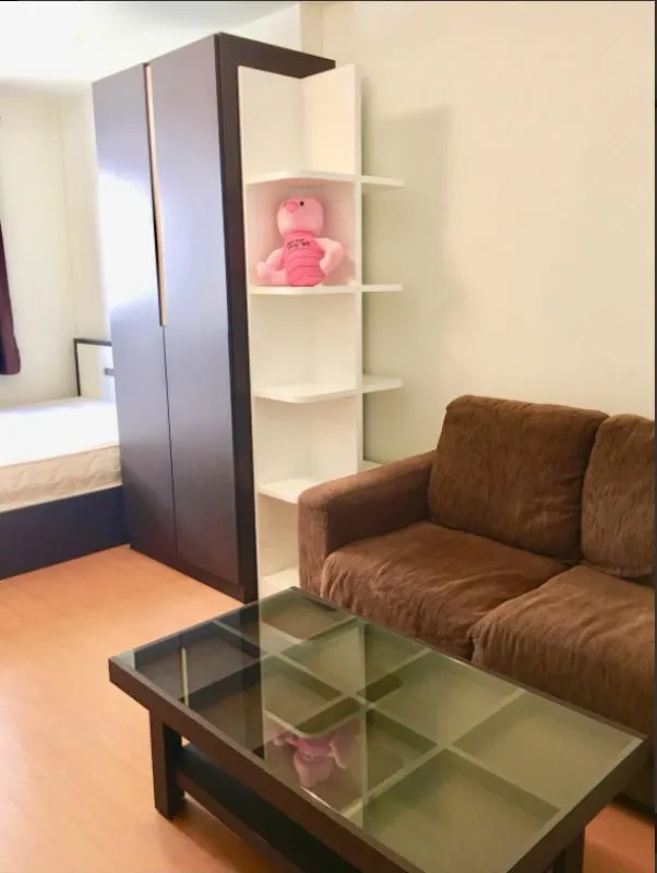 For rent Condo Lumpini Township Rangsit Khlong 1 The room is spacious and very comfortable. This price is worth it. If interested, hurry up.