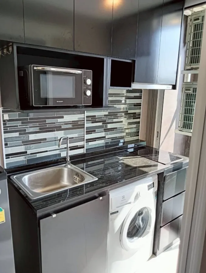 Condo for sale: Chateau In Town @ Charansanitwong 96/2. Great location, convenient transportation. Buy now!!