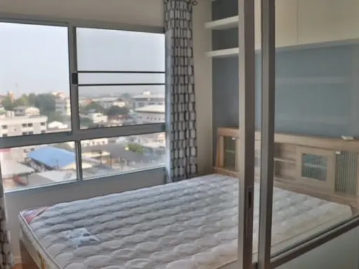 Condo for rent Lumpini Park Nawamin-Sriburapha. Convenient transportation, good location, can't hurry!!