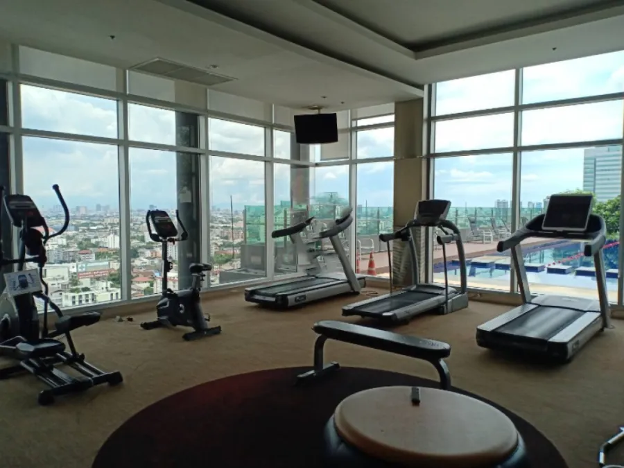 For rent!! Condo Life at Ratchada-Sutthisan, next to MRT Sutthisan, 7th floor, garden view, fully furnished, don't miss it!!