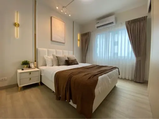 For sale: A Space Asoke-Ratchada, Building E, 8th floor, fully furnished and equipped with electrical appliances, beautifully decorated room, ready to