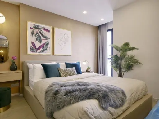 Condo for rent, Ashton Asoke, decorated with luxurious built-ins, east facing, high floor, if you miss it you will regret it.