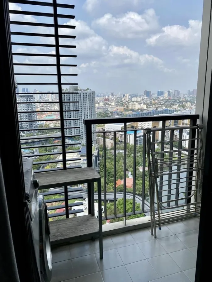 For rent, blocks 77, 26th floor, great view, privacy. Fully furnished You can reserve first. You can stay first.