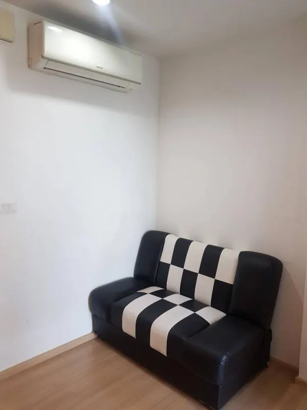 Urgent !! ** Condo for rent THE BASE Rama 9-Ramkhamhaeng ** Fully furnished condo ready to move in,