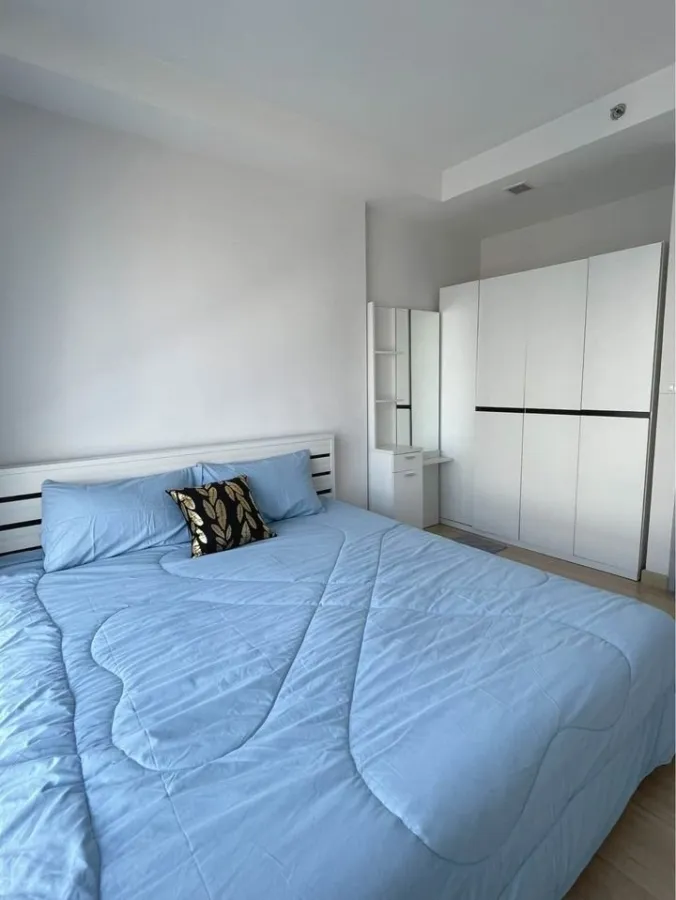 For rent, True Thonglor, 18th floor, open view, see all corners simple decoration ready Don't be afraid to reserve.