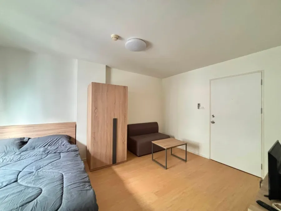 For rent Lumpini Township Rangsit Klong 1 room, 6th floor, fully furnished. Just carry your bag and move in.