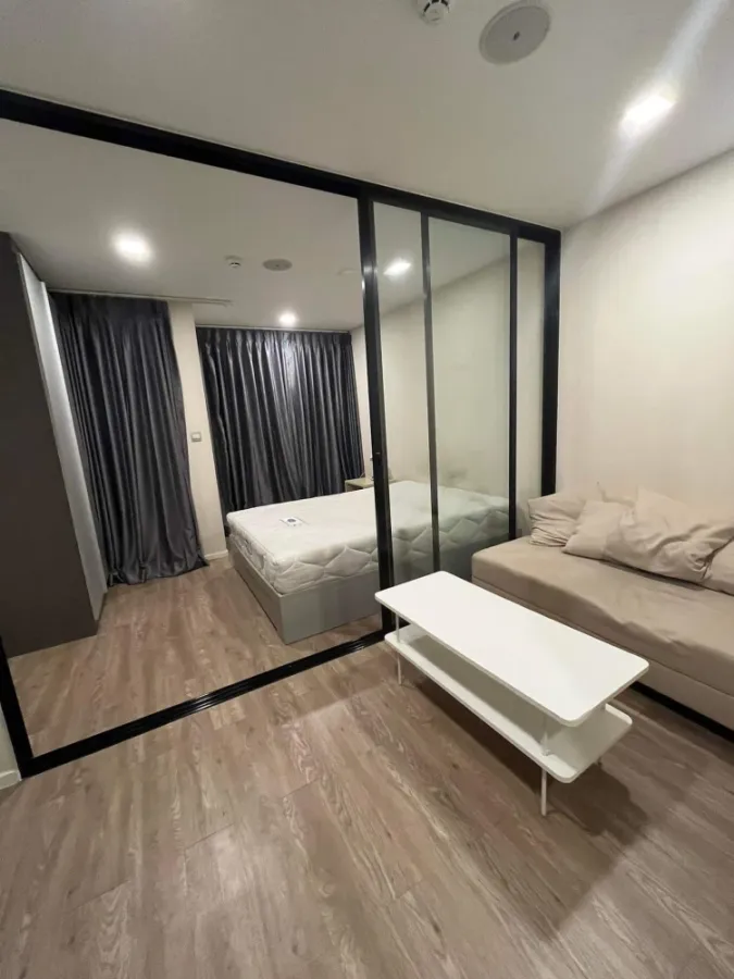 ให้เช่า แอทโมซ ลาดพร้าว 15 ตึก c ชั้น 2 เฟอร์นิเจอร์ครบ มีเครื่องซักผ้า ย้ายเลย อย่ารีรอ