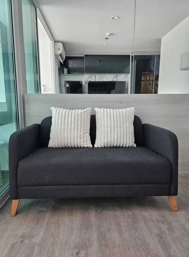For rent: Regent Home Bangna, 15th floor, nice room, fully furnished, book now, don't wait.