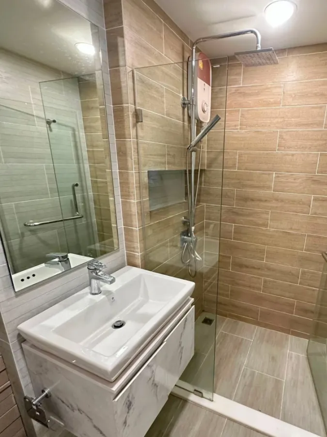 For rent: The Cube South Chaengwattana 15/1. A lovely, fully furnished unit. Book now!