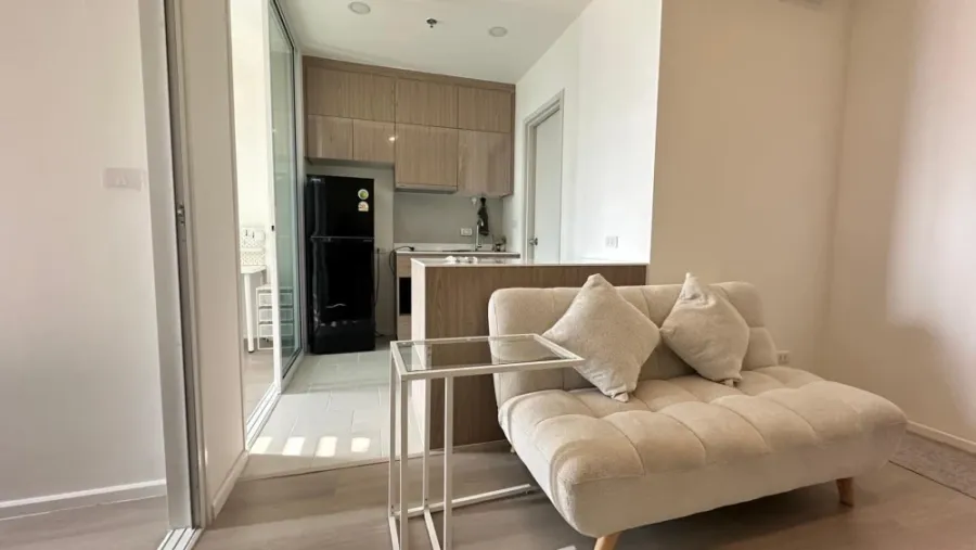 ให้เช่า De Lapis Charan 81 ห้องชั้นสูง ลมโกรกดีเวอร์ Facility ครบครัน สนใจจองเลยจ้า