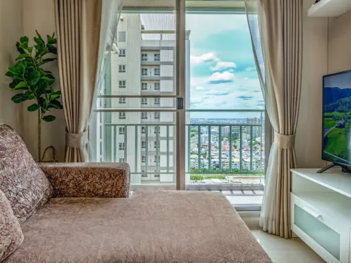 For rent / sale, Lumpini Park Condo, nice room, proportional, wide size, fully furnished, very comfortable, do not miss it.
