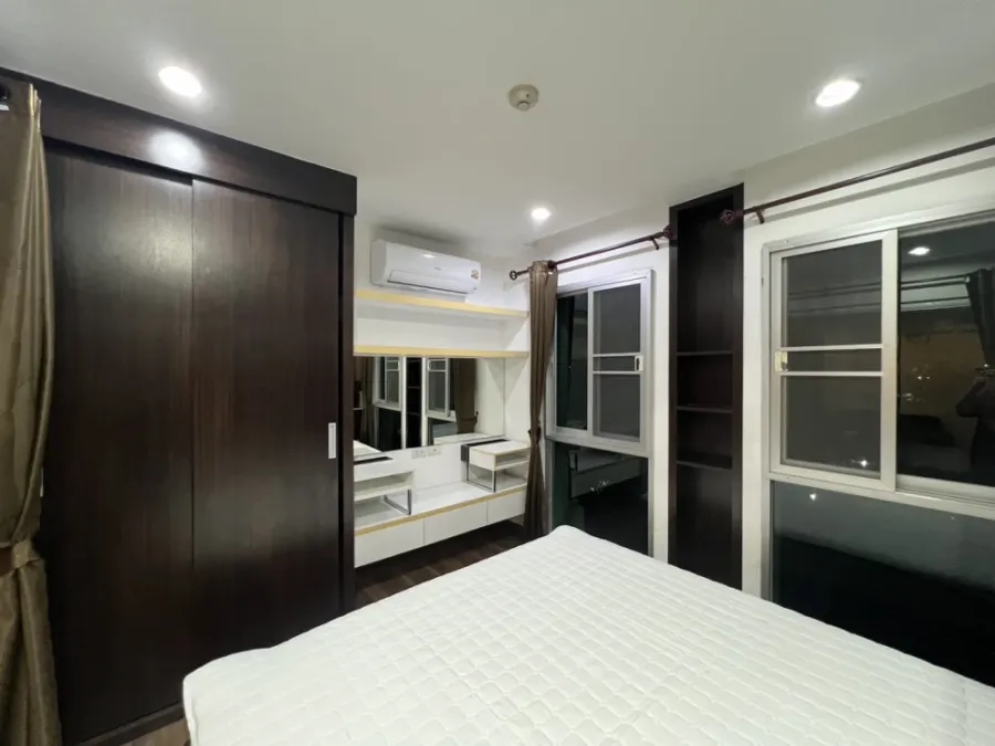 Urgent Sale!! Condo Park Exo, Building B, 5th Floor, Beautifully Decorated, Great Price, Ready to Move In! Reserve Now!!