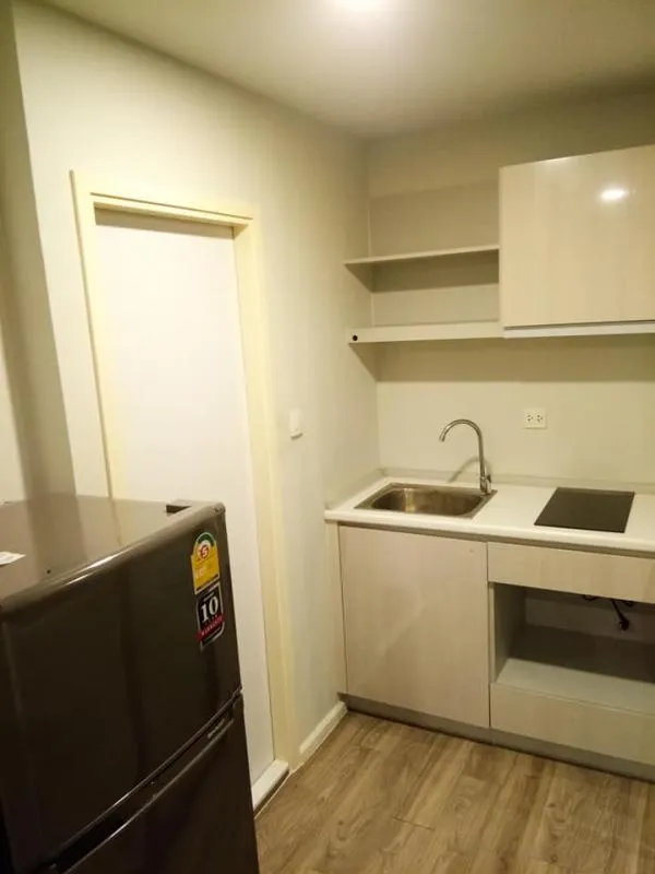 ให้เช่า คอนโด เคนซิงตัน พหล-เกษตร มีบิ้วอินท์ เฟอร์นิเจอร์ครบ สนใจ รีบเลยจ้าาาา