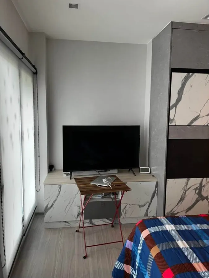 ขาย ไลฟ์ สุขุมวิท 62 ผนัง Wallpaper ทั้งห้อง ระบบภายในห้องเป็นระบบ Smart Home ไม่จองคือพลาดมาก
