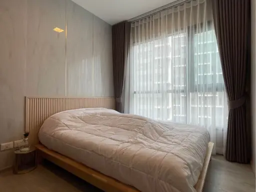 Condolette Midst Rama 9 for sale, Fully Furnished Built-in, 20th floor, high view, great price, buy now, don't miss it.