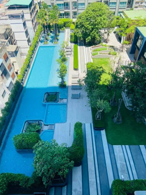 For rent ยู ดีไลท์ แอท ตลาดพลู สเตชั่น ห้องใหม่ ไม่เคยปล่อยเช่าจ้า ราคาดีมาก แถมวิวสระปังๆ จองด่วนๆ