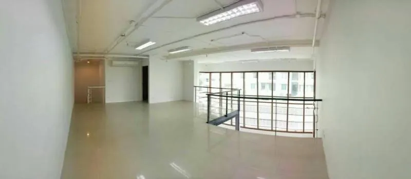 ให้เช่า ดิ เอ็มโพริโอ เพลส ห้องใหม่ กว้าง สะดวก วิวสวย รีบเลย!