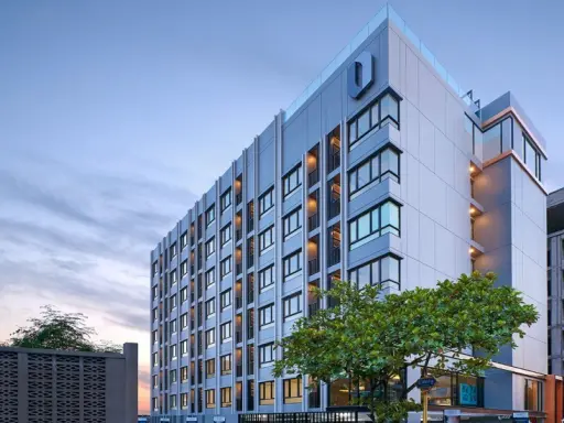 B-Loft Lite Sukhumvit 115