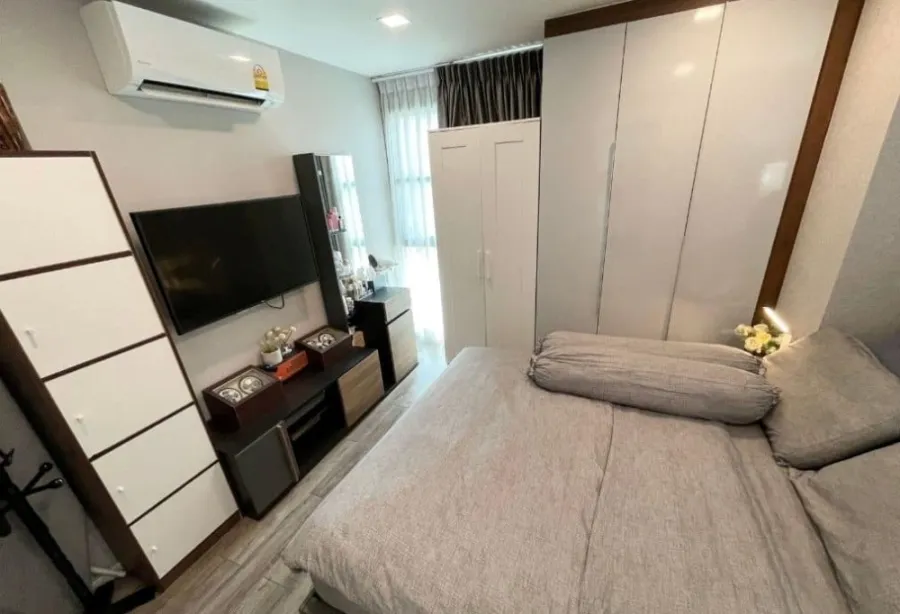 ขาย ให้เช่า โมดิซ รัชดา 32 ห้องตกแต่งฟังก์ชั่นครบ โทนสีเทาสุดชิค พร้อมเครื่อใช้ไฟฟ้าพร้อมใช้งาน ด่วน