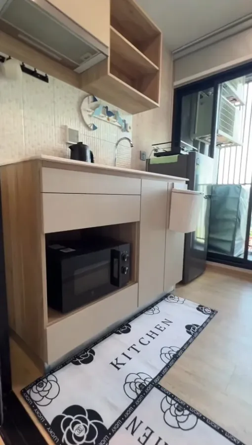 Condo for rent: Atmoz Season Ladkrabang. Beautifully decorated room with excellent built-ins. Great price. Don't miss it!