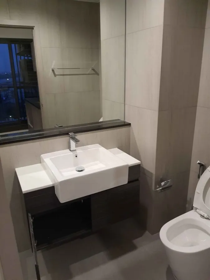 For Rent The politan aqua ชั้นสูง ได้วิวแม่น้ำสวยๆๆ เฟอร์นิเจอร์เครื่องใช้ไฟฟ้าอย่างดี ไม่จองพลาด