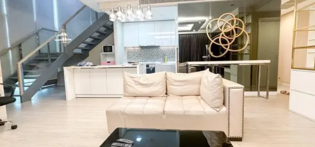 ขาย ให้เช่า เดอะ รูม สุขุมวิท 21 ห้อง Duplex พื้นที่ใช้สอยเยอะ ตกแต่งน่าอยู่ จองก่อนได้อยู่ก่อนเลย images