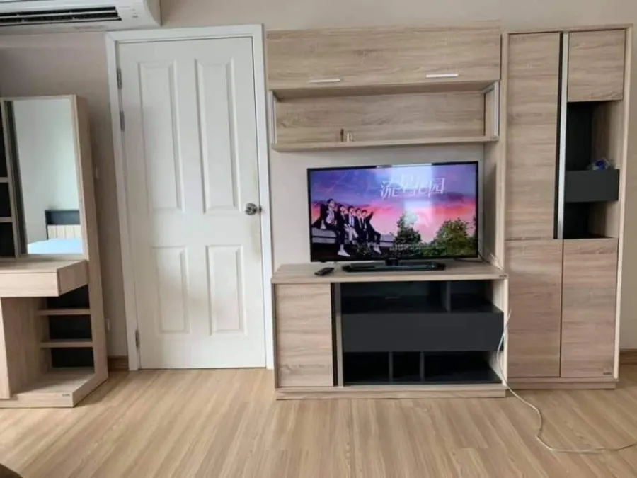 ห้องดี เกรดพรีเมี่ยมมาแล้วจ้า ให้เช่า พลัมคอนโด พหลโยธิน 89 โซฟาอย่างดี ปรับนอนได้ สบายสุดๆ จองด่วน