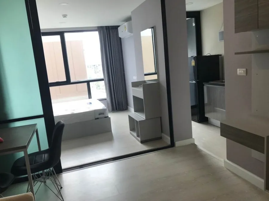For rent, The Cube Plus Minburi, the room is ready to move in, complete here, you can just move in. Don't wait. Hurry up to reserve.