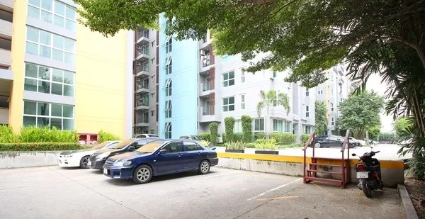 ให้เช่า The Escape Condominium Sukhumvit 101/1 ห้องกว้างมาก พร้อมเข้าอยู่ มาในราคาเบาๆ ที่ไม่ควรพลาด