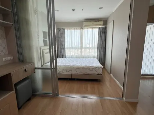 For rent: Lumpini Ville Prachachuen-Phongphet 2, high floor, very beautiful view, excellent built-in decoration, hurry and book now!
