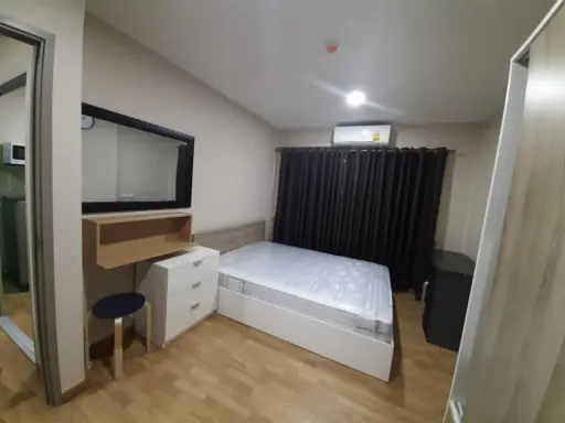 ว้าว ห้องน่าอยู่มาก เครื่องใช้ไฟฟ้าครบพร้อมเครื่องซักผ้า รีบจองก่อนพลาดที่ บี คอนโด พหลโยธิน ให้เช่า