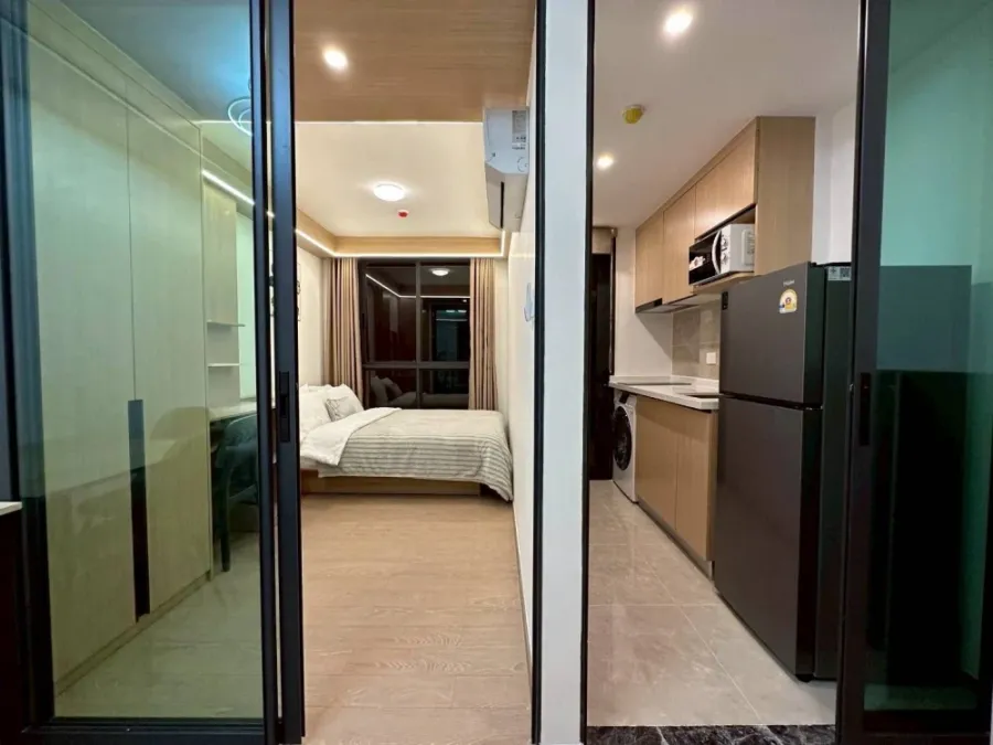 ให้เช่า Regal Srinakarin 40 เฟอร์นิเจอร์และเครื่องใช้ไฟฟ้าครบครัน รีบจองก่อนพลาด