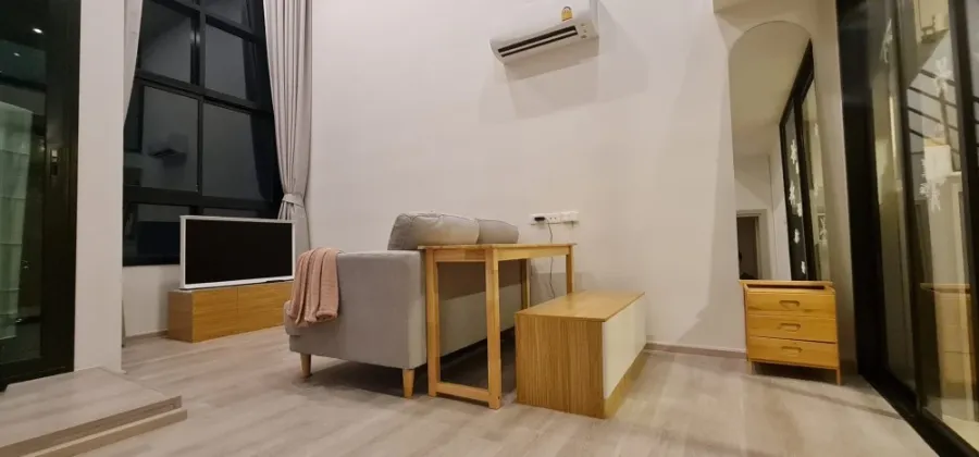 For sale, for rent, Ideo Charan 70 - Riverview, 32nd floor, very high, view of Chao Phraya River and Rama 8 Bridge, very beautiful.