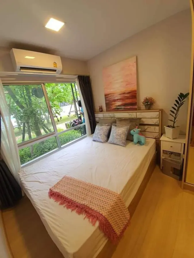 ห้องแต่งสวยมากก ชั้น1 ได้วิวสระว่ายน้ำ ห้องแบบนี้จองเลยที่ Plum Condo Rangsit Alive 2 ให้เช่า