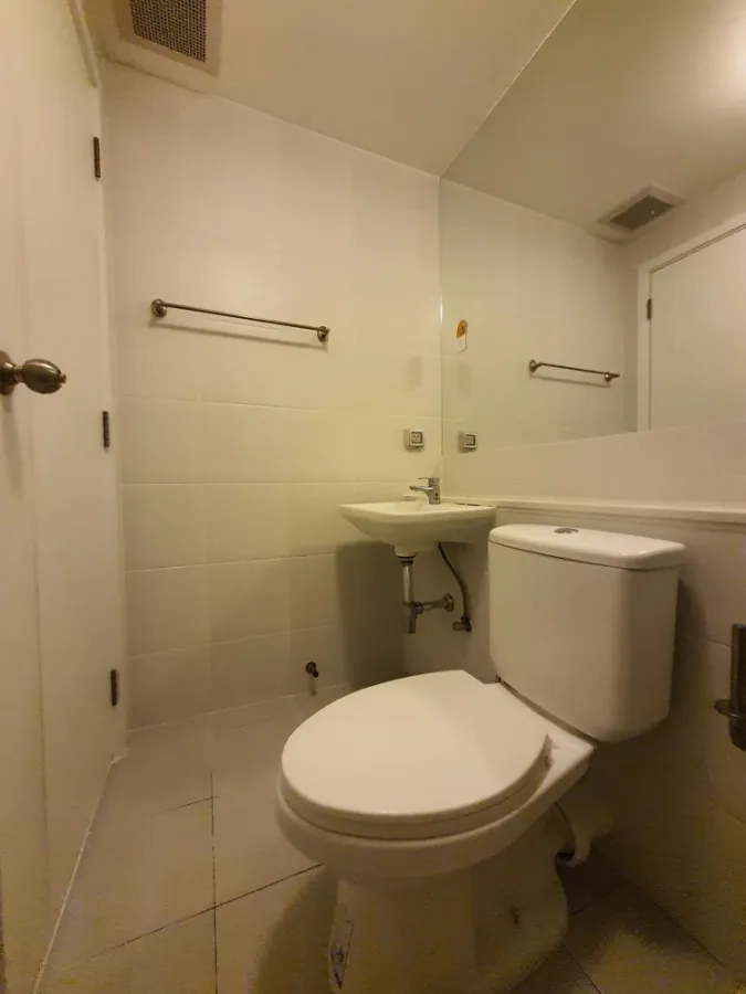 rent, Plum Condo, Pinklao Station, beautiful room, 22nd floor, pool view, good atmosphere, ready to move in, don't miss it!!
