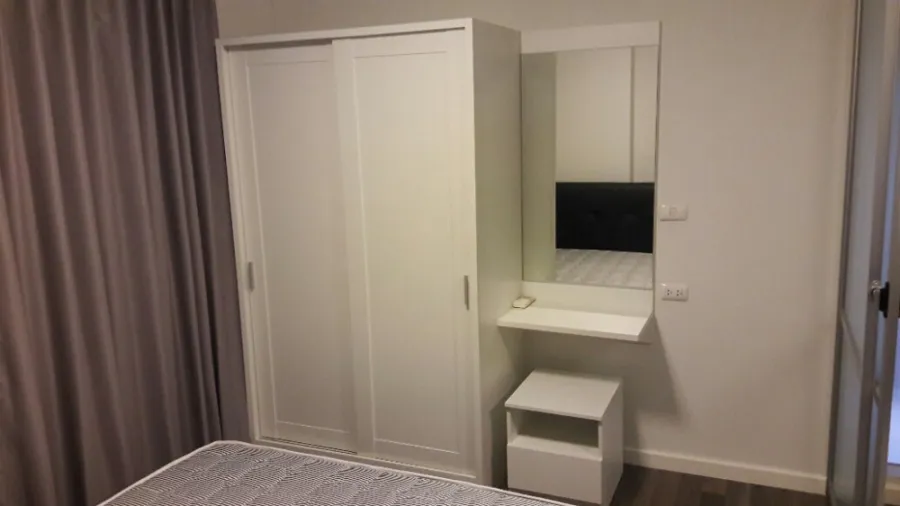 For rent, D Condo Sukhumvit 109, fully furnished, ready to move in, near BTS Bearing, don't miss it.