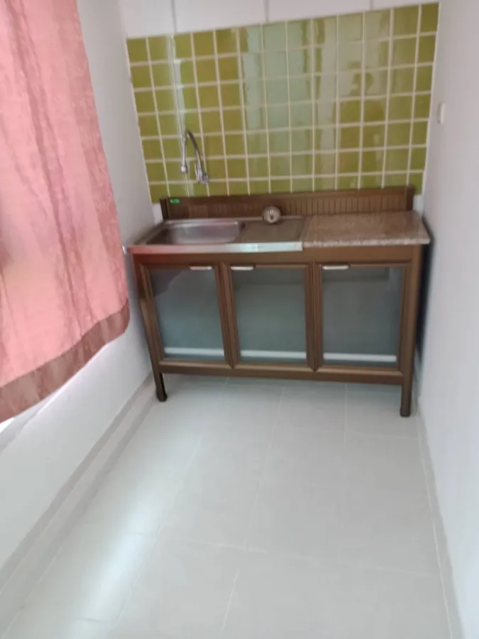 Condo for rent, Regent 25, studio room, complete facilities, good price, can be booked now.