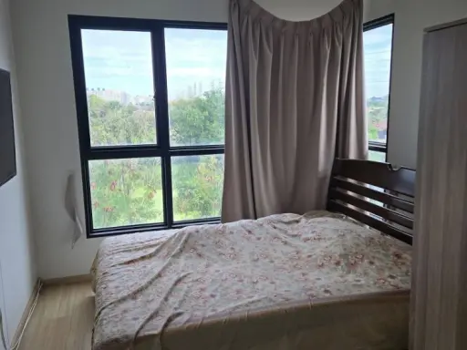 For sale: The Base Chaengwattana, corner room, very quiet, very private, perfect for relaxation. Interested? Book now!