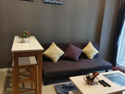 ให้เช่า CC Condominium 1 ห้องน่าอยู่ ทำเลดี ตกแต่งคุมโทน มาพร้อมเครื่องซักผ้า ในราคาสุดคุ้ม จองเลย