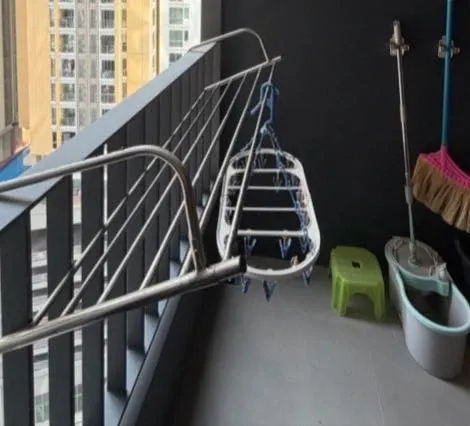 ให้เช่า Ideo Mobi Asoke 1 ห้องนอน 1 ห้องน้ำ เฟอร์นิเจอร์ครบครัน หิ้วกระเป๋าเข้าอยู่ได้เลยจ้า