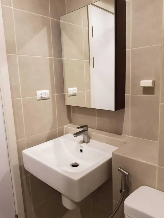 Condo For Rent The Base Petkasem ห้องแต่งน่าอยู่ สะดวกครบจบที่เดียว จองได้แล้ววันนี้อย่าพลาด