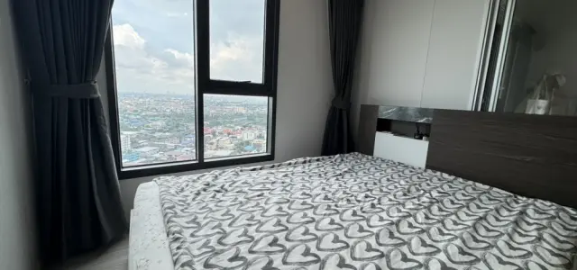 ขาย Parkland Phetkasem 56 ห้องอยู่ชั้นสูงมากๆ ได้วิวเมืองสวยปัง พร้อมเข้าอยู่ได้ทันที images