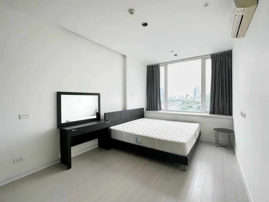 Condo for sale, rent, T.C. Green, the most spacious room Decorated in bright colors that are easy on the eyes Hurry up to reserve the owner quickly.