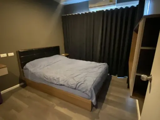 For rent: The Stage Taopoon Interchange, North-facing unit, no direct sunlight throughout the day, fully furnished, high floor, very livable. Book now