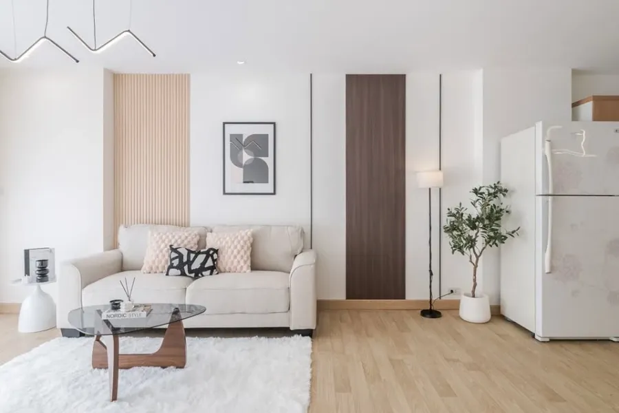Selling a large Prima Srinakarin condo, perfect for families and couples. Enjoy a peaceful and private atmosphere. Don't miss out!